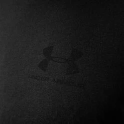 Under Armour Sportstyle Left Chest T-Shirt Herren - Schwarz, Dunkelgrau 10 Under Armour Sportstyle Left Chest T-Shirt Herren - Schwarz, Dunkelgrau -Tennis Point Geschaft 06099000 17