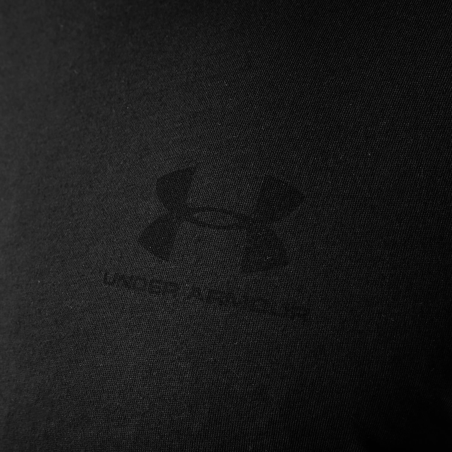 Sportstyle Left Chest T-Shirt Herren - Schwarz, Dunkelgrau Under Armour Sportstyle Left Chest T-Shirt Herren - Schwarz, Dunkelgrau -Tennis Point Geschaft 06099000 17