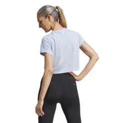 ADIDAS Essentials AEROREADY Train 3 Bar Logo Crop T-Shirt Damen - Hellblau